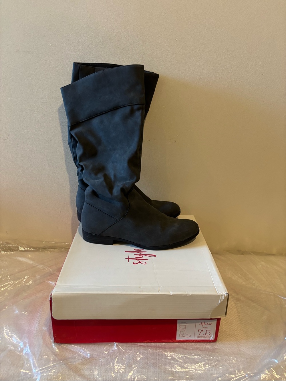 Women’s boots